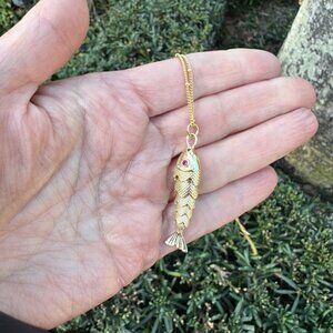 Articulated Fish Pendant Necklace Gold Tone Red Eye NEW